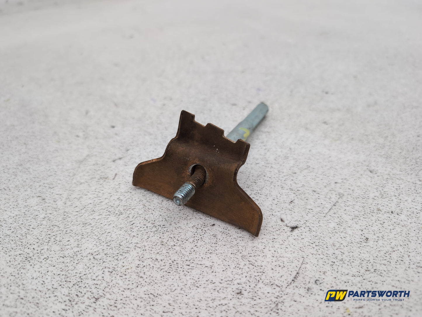 Porsche Cayenne Tiptronic S Battery Holding Clamp 2003-2010 - photo 3