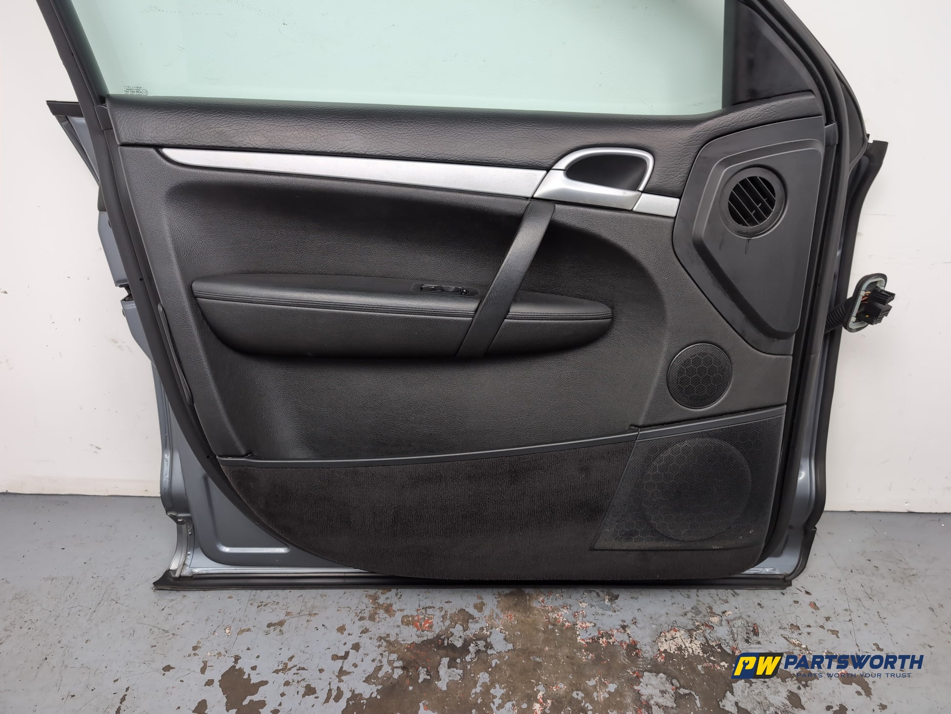 Porsche Cayenne E1 Door Front Lh Passenger Side Silver Ld7z 2003-2010 - photo 9