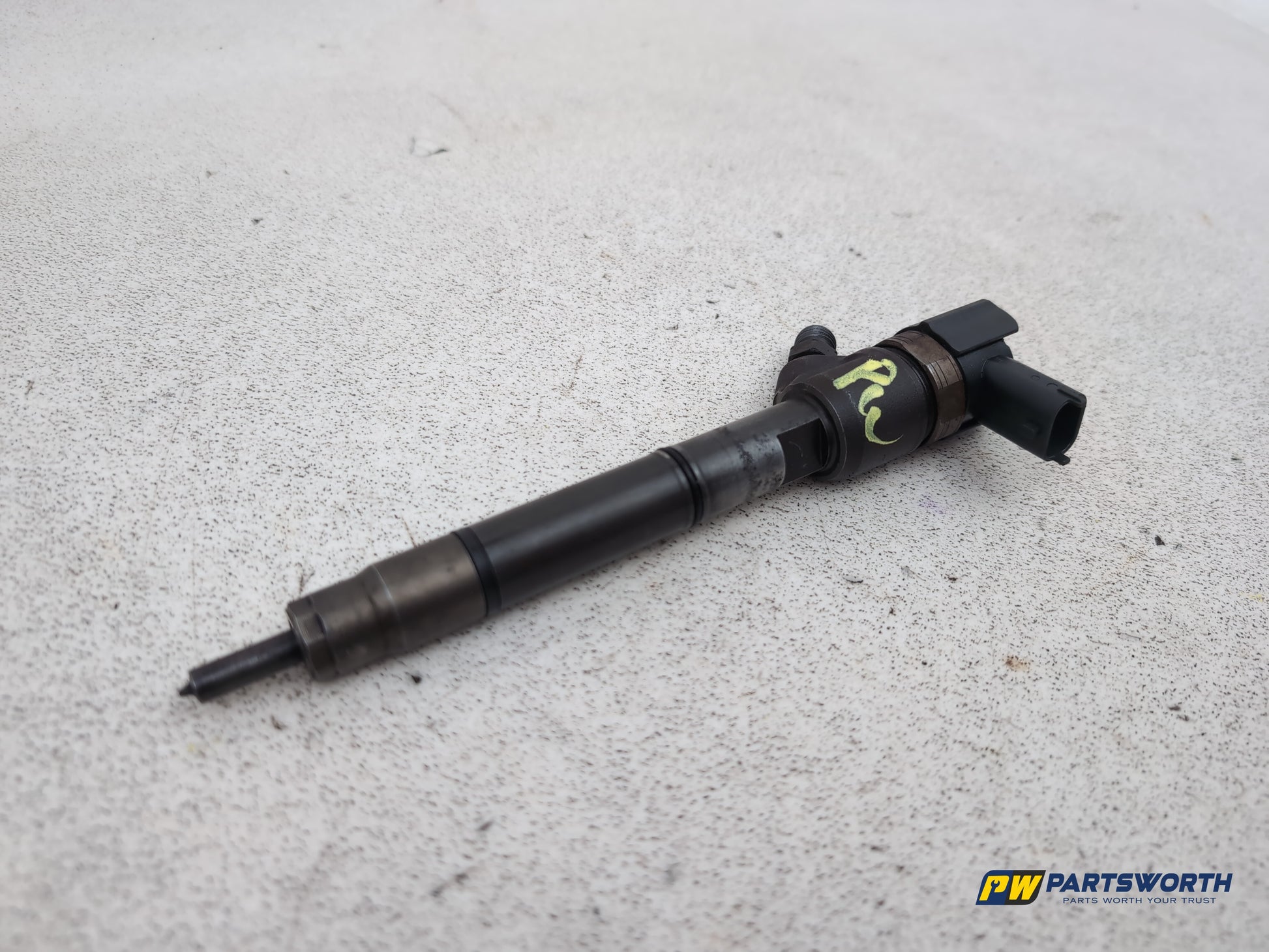 Hyundai I40 Style Crdi Fuel Injector 338002a800 2011-2019 - photo 3