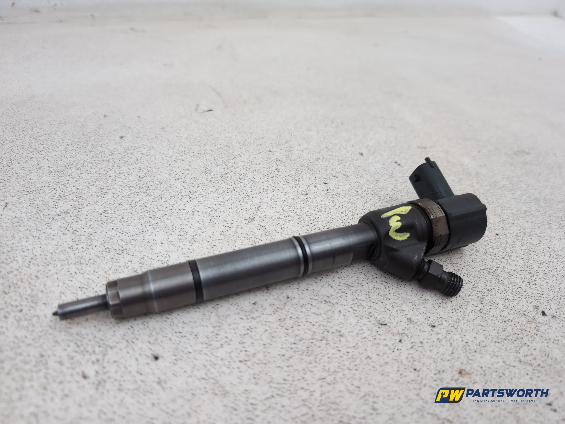 Hyundai I40 Style Crdi Fuel Injector 338002a800 2011-2019 - photo 3