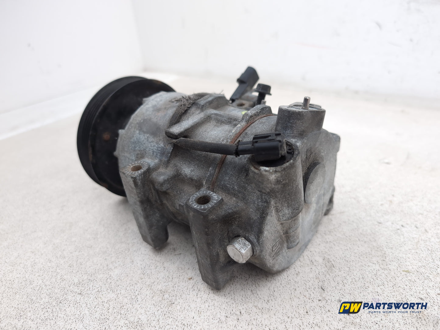 Hyundai I40 Style Crdi Air Conditioning Compressor 2011-2019 - photo 3