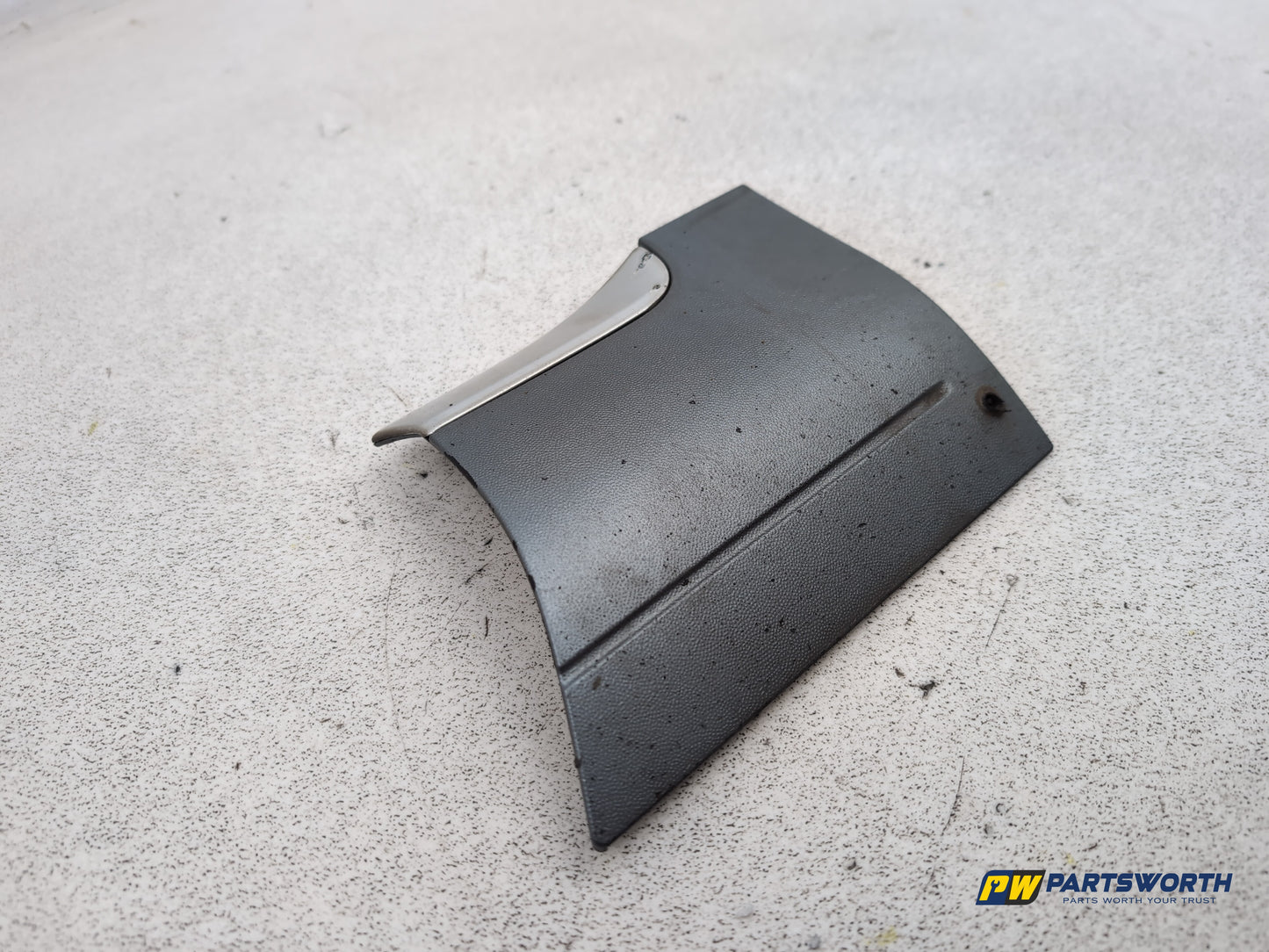 Porsche Cayenne Tiptronic S Driver Side Front Wing Trim 7l5854960 2003-2010 - photo 3