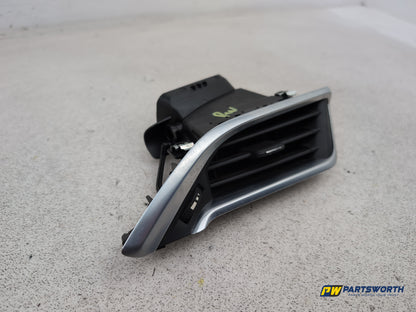 Peugeot 208 Active Right Driver Side Dashboard Air Vent 9673131677 2012-2019 - photo 3