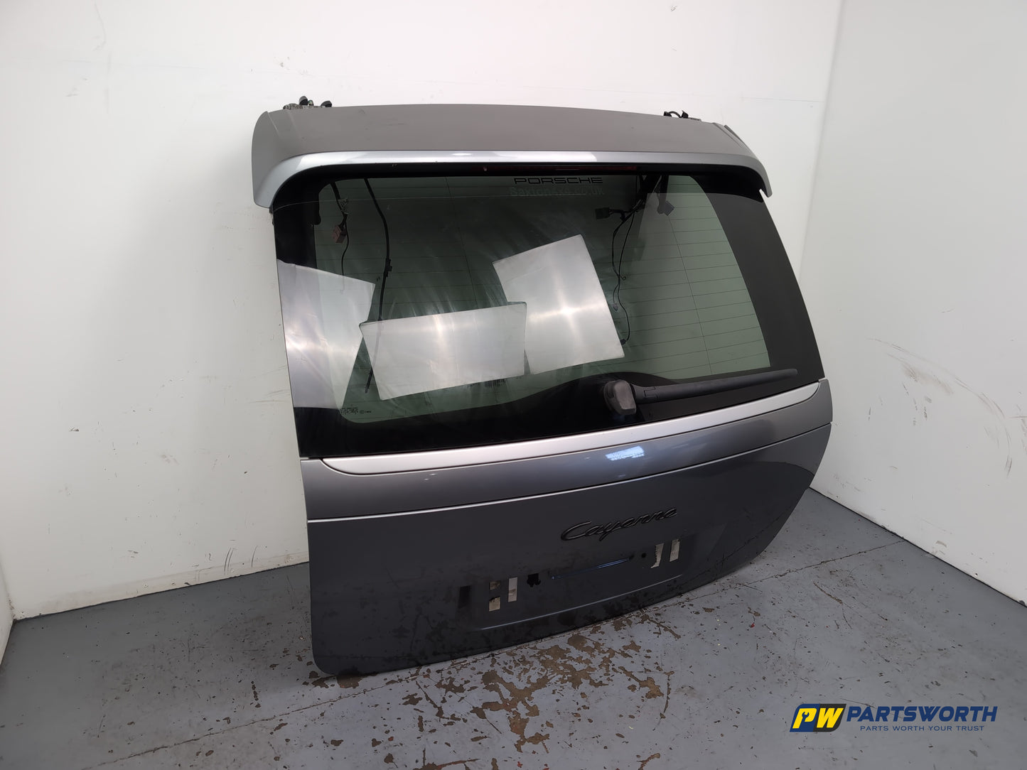 Porsche Cayenne Tiptronic S Boot Lid Silver Ld7z 2003-2010 - photo 3