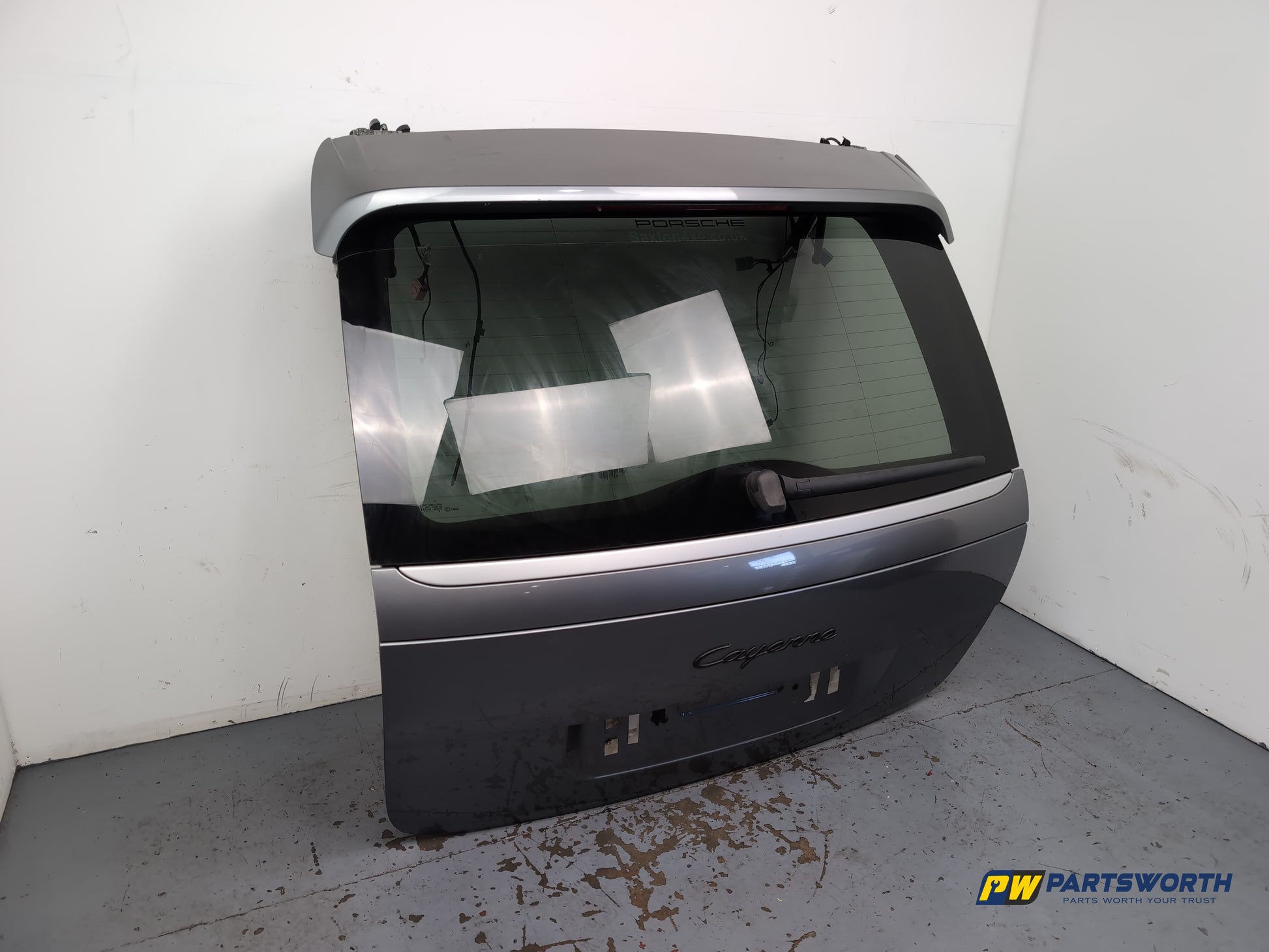 Porsche Cayenne Tiptronic S Boot Lid Silver Ld7z 2003-2010 - photo 3