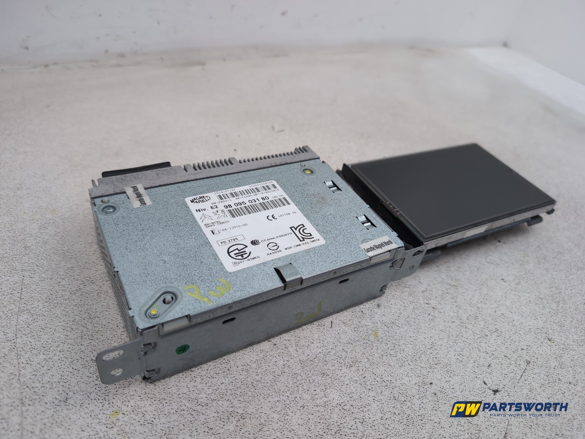 Peugeot 208 Active Stereo Radio Head Unit Cd Player And Display 9805301780 - photo 3