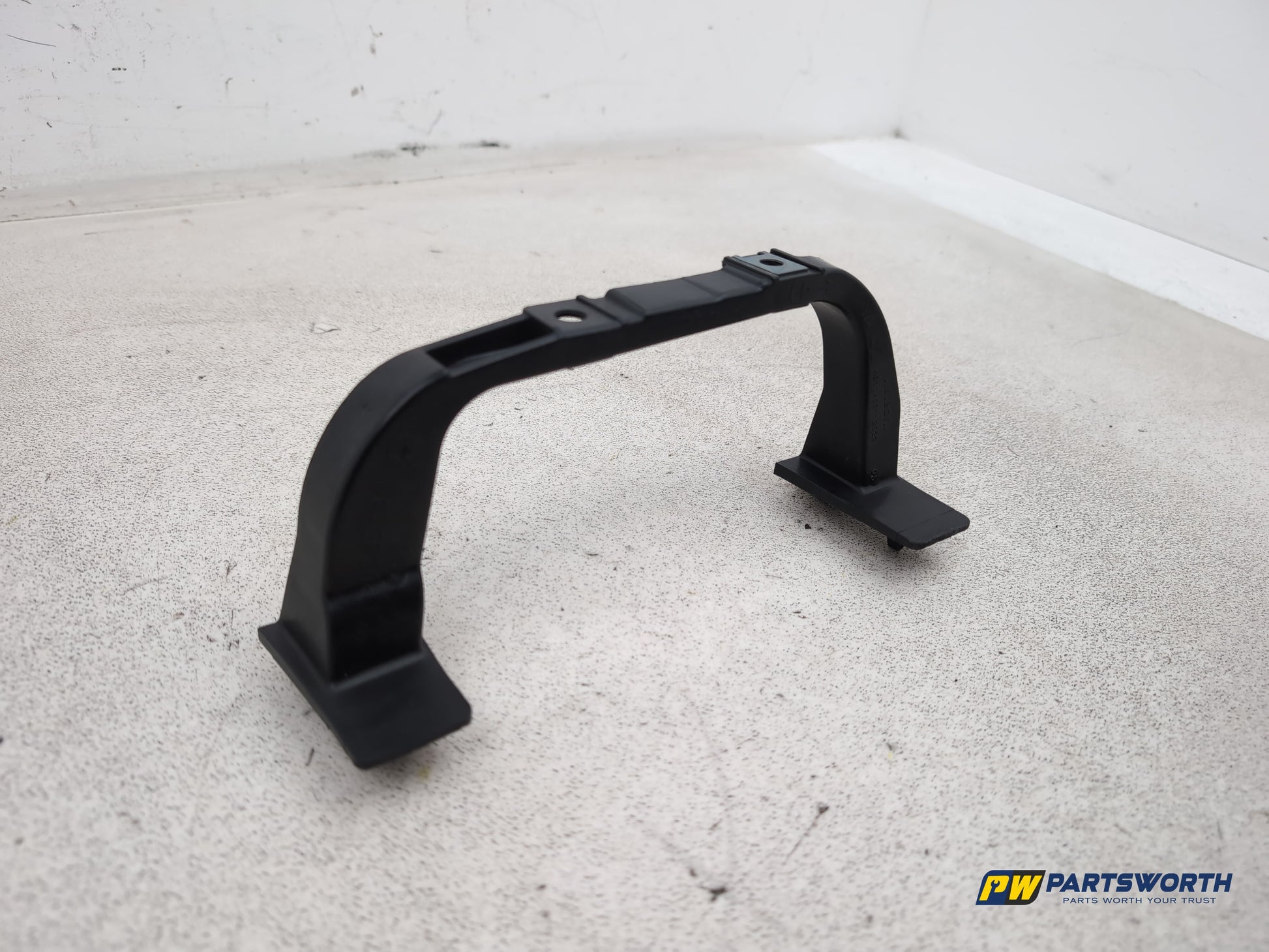 Peugeot 208 Active Front Driver Side Door Handle Holder Bracket 9674497280 - photo 3
