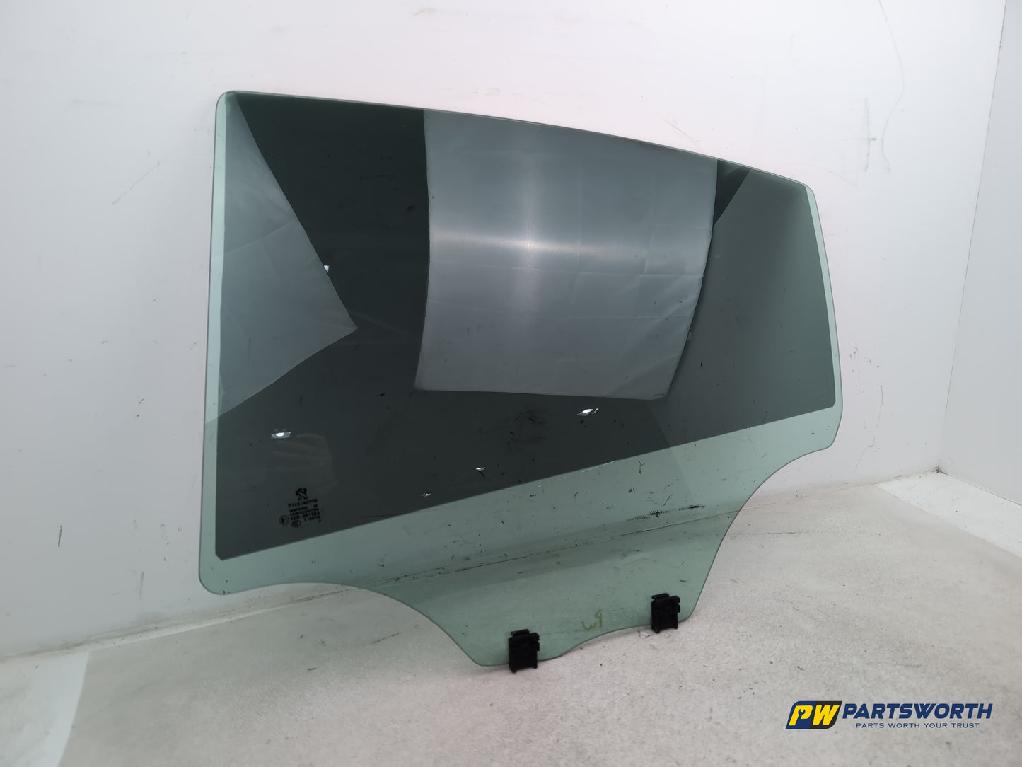 Peugeot 208 Active Tinted Door Glass Rear Lh Passenger Side 2012-2019 - photo 3