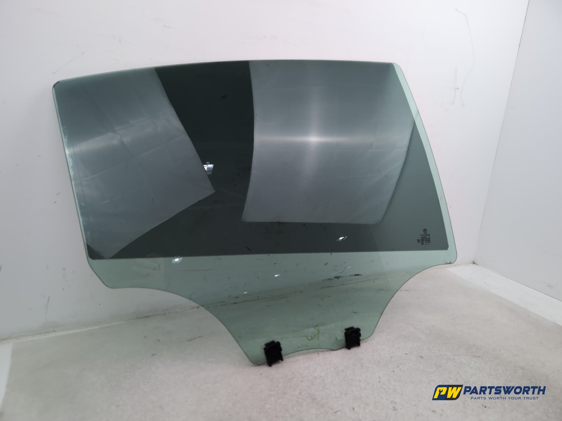 Peugeot 208 Active Door Glass Tinted Rear Rh Driver Side 2012-2019 - photo 3