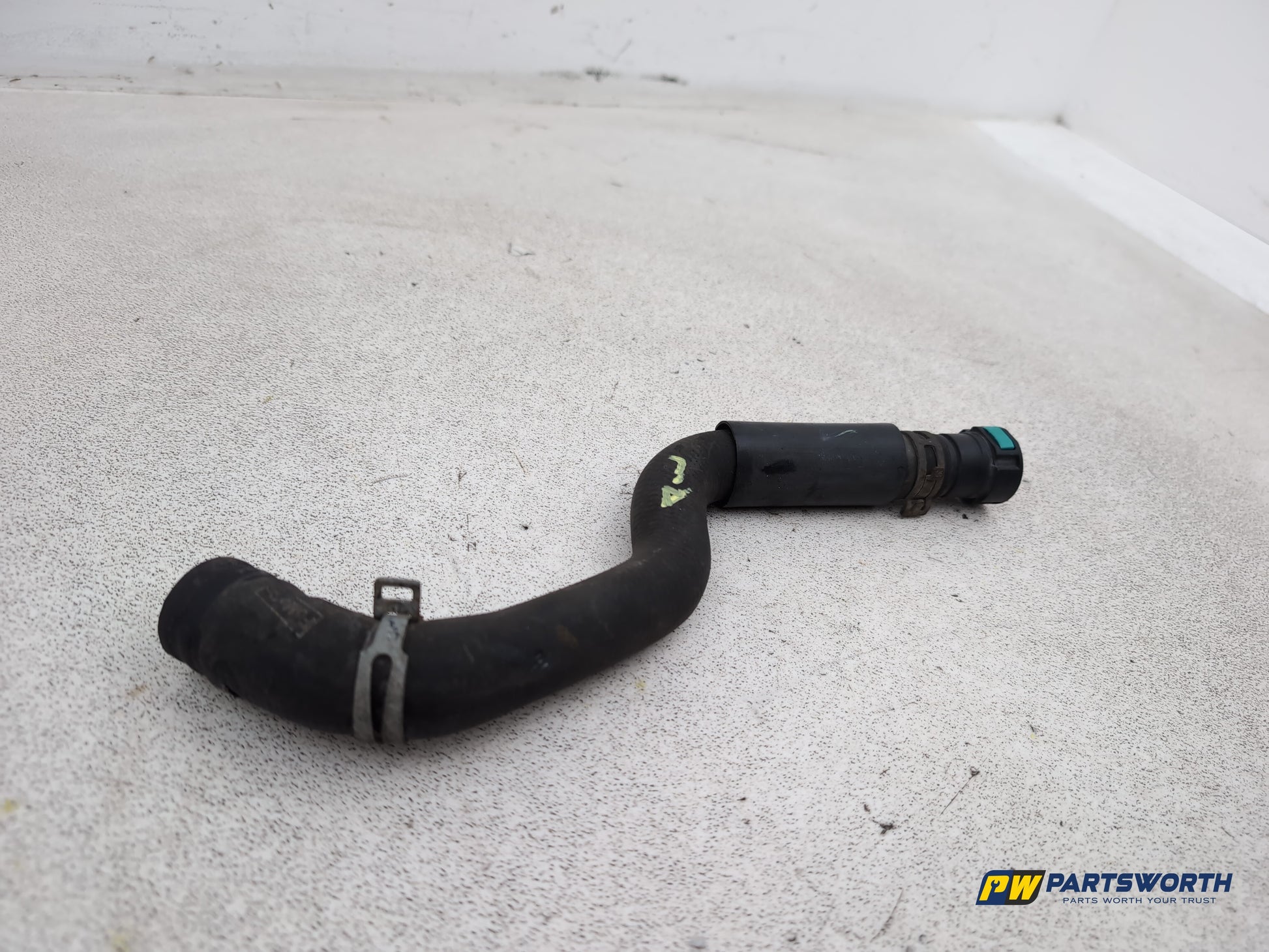 Ford Fiesta Zetec Coolant Pipe 2012-2017 - photo 3