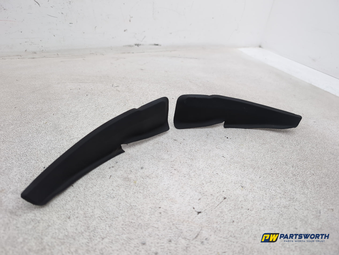 Peugeot 208 Active Windshield Pillar Decorative Panel 96748542xt 2012-2019 - photo 3