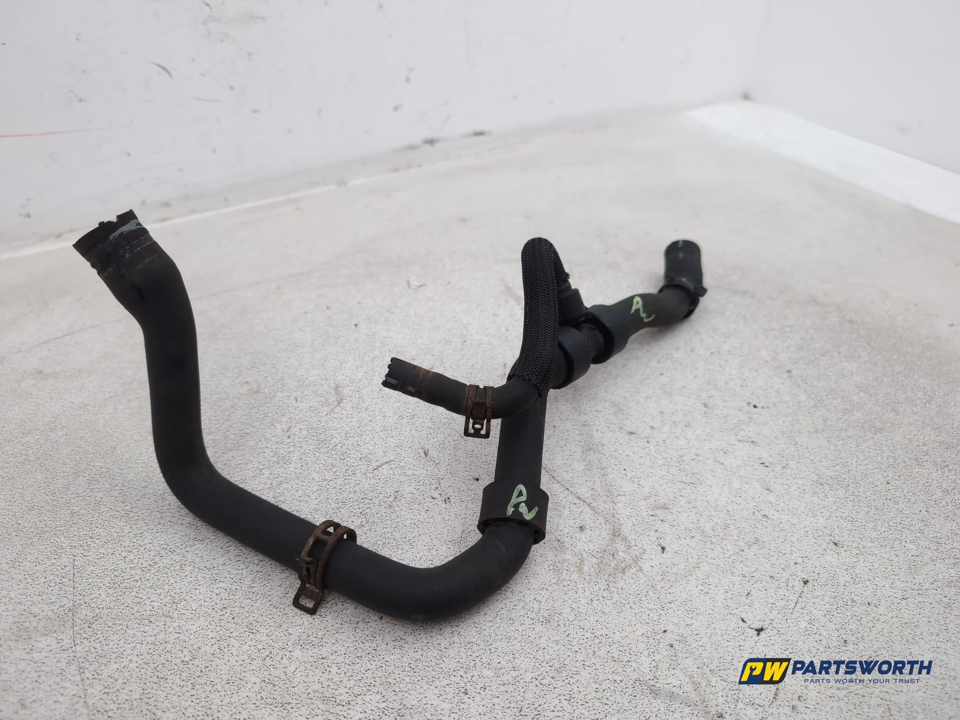 Ford Galaxy Zetec Tdci Auto Coolant Pipe 9g918260bb 2010-2015 - photo 3