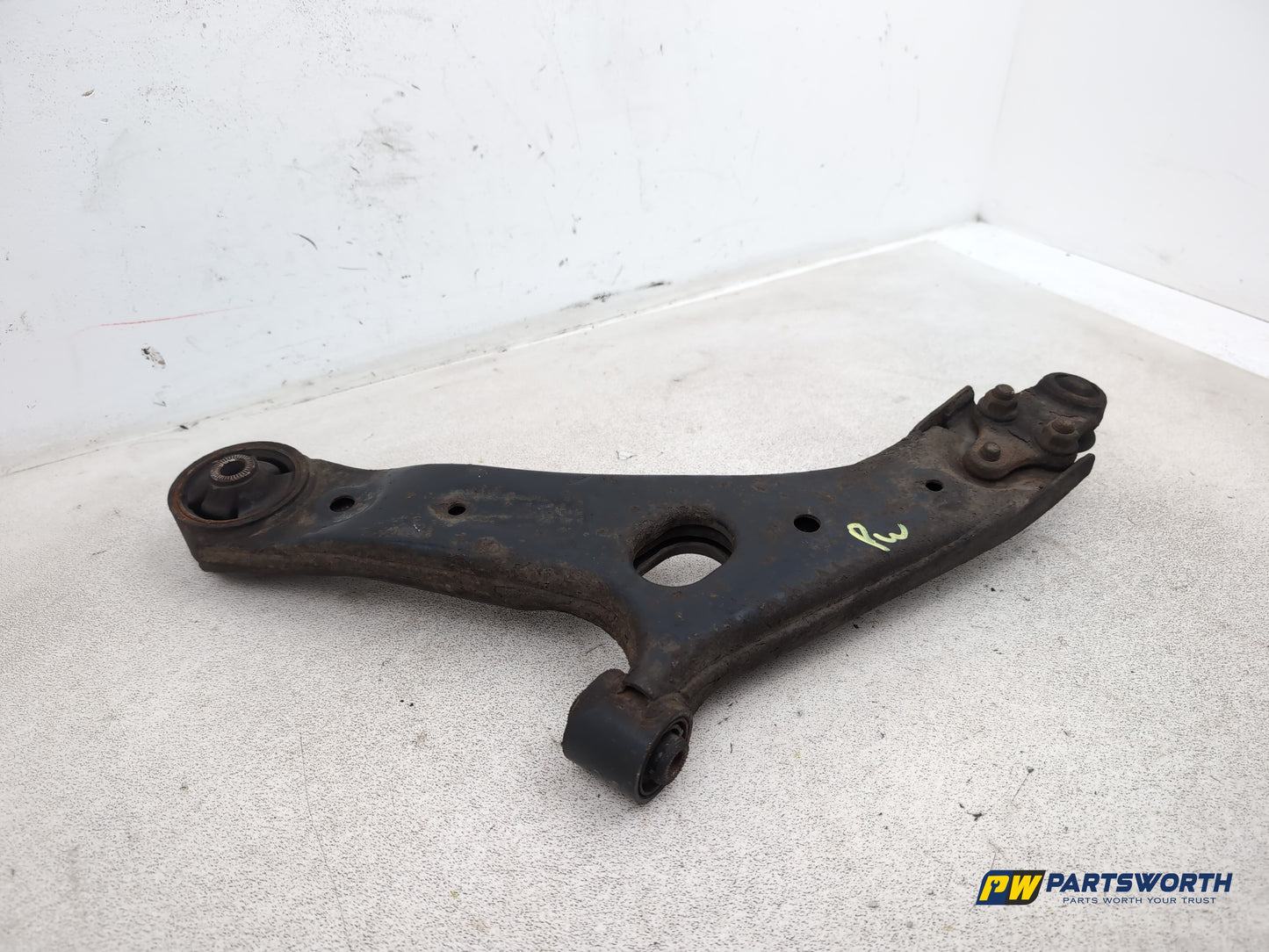 Hyundai Ix35 Style 2wd Crdi Suspension Arm Front Lower Wishbone Rh Driver Side - photo 3