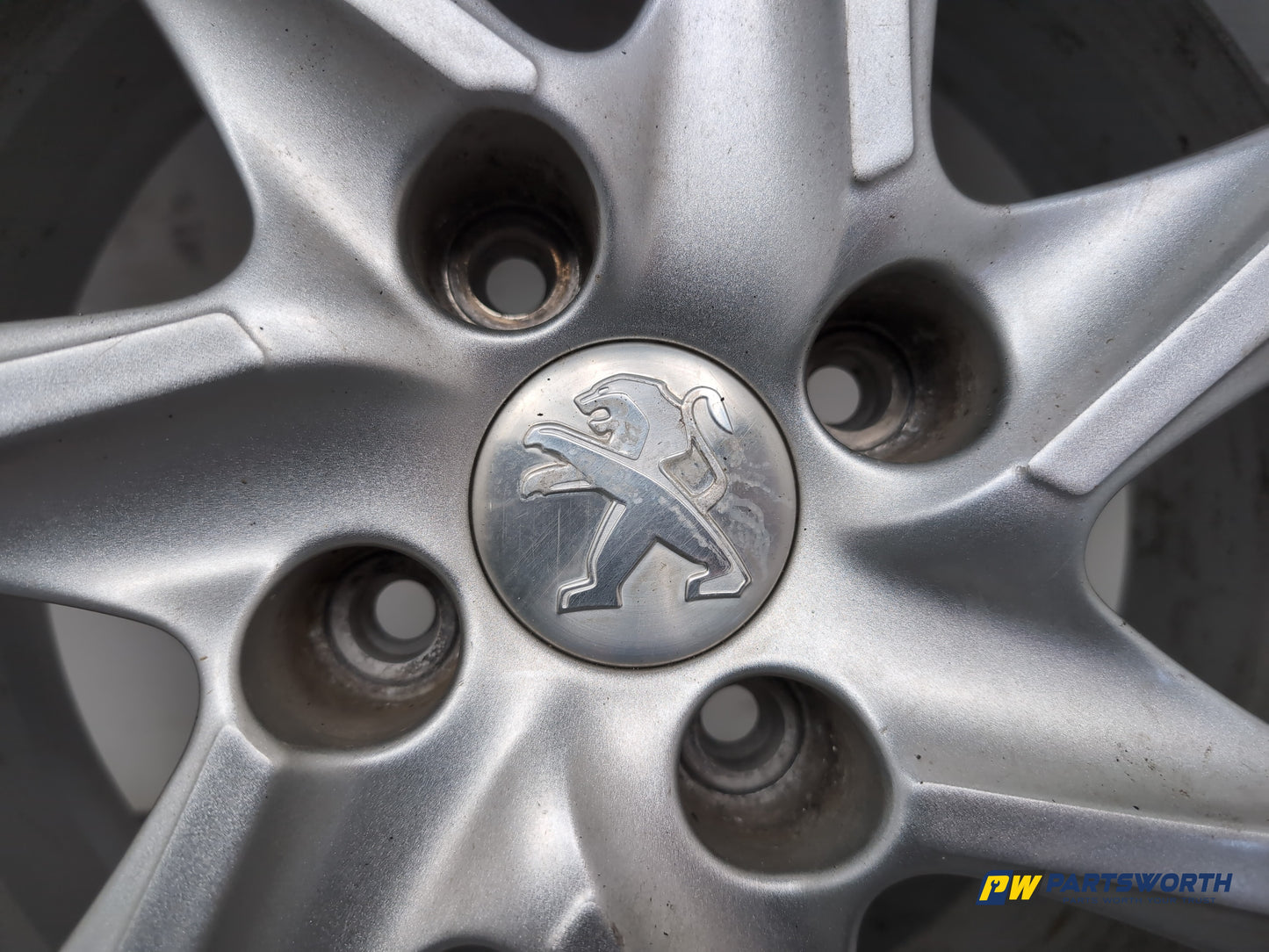 Peugeot 208 Active Wheel With Tyre 185/65 R15 - photo 3