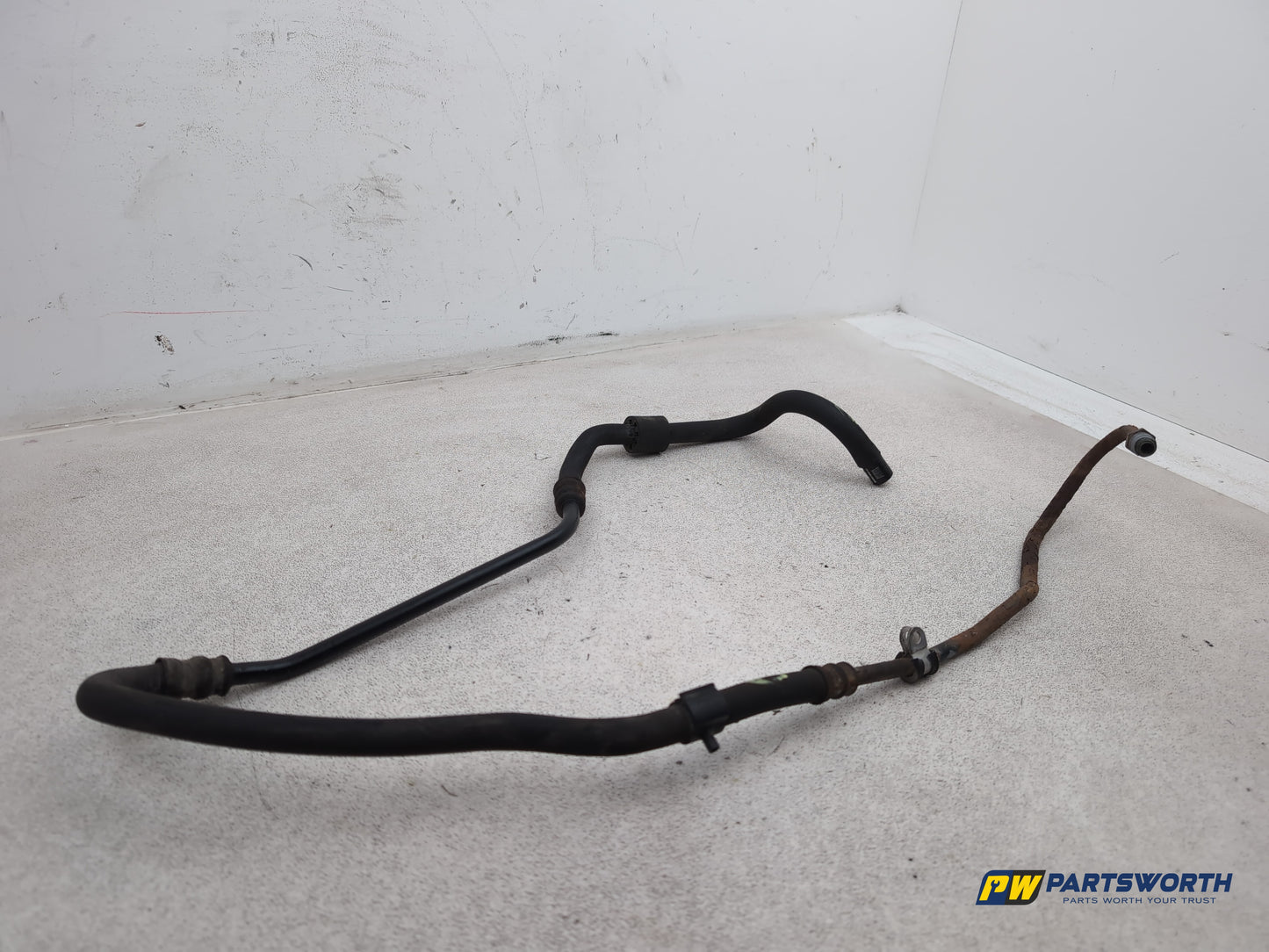 Porsche Cayenne Tiptronic S Power Steering Pipe 2003-2010 - photo 3