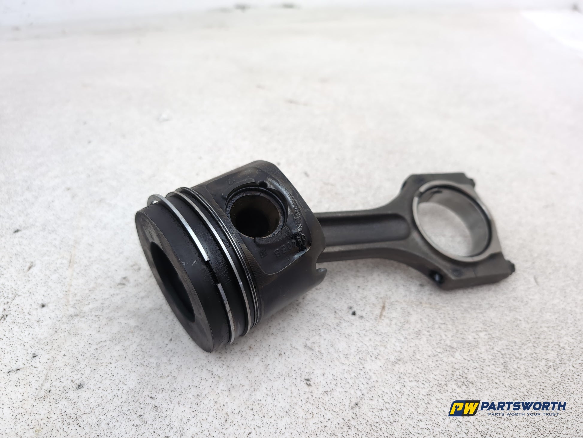 Bmw 1 3 5 Series Piston & Conrod 2.0l Diesel N47d20a 2008-2012 - photo 3