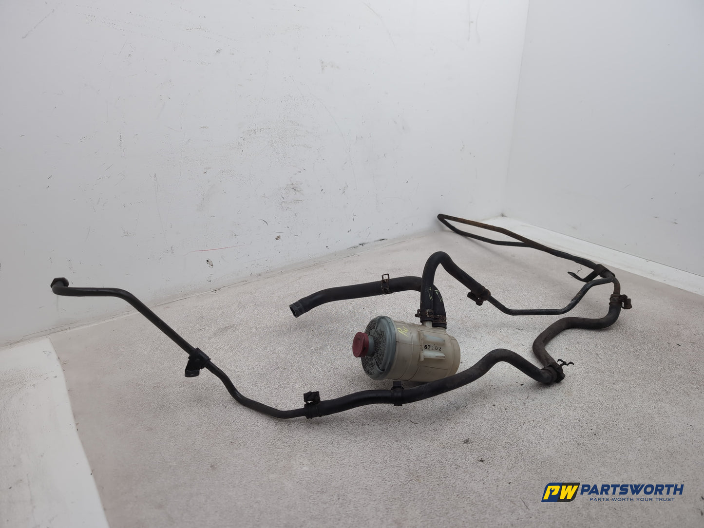 Audi A3 Sport Tfsi Power Steering Pump Pipe And Reservoir 2008-2012 - photo 3