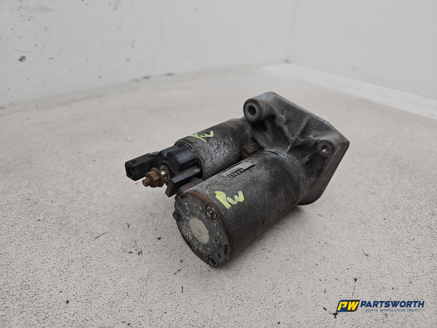 Peugeot 208 Active Starter Motor 9671530880 2012-2019 - photo 3