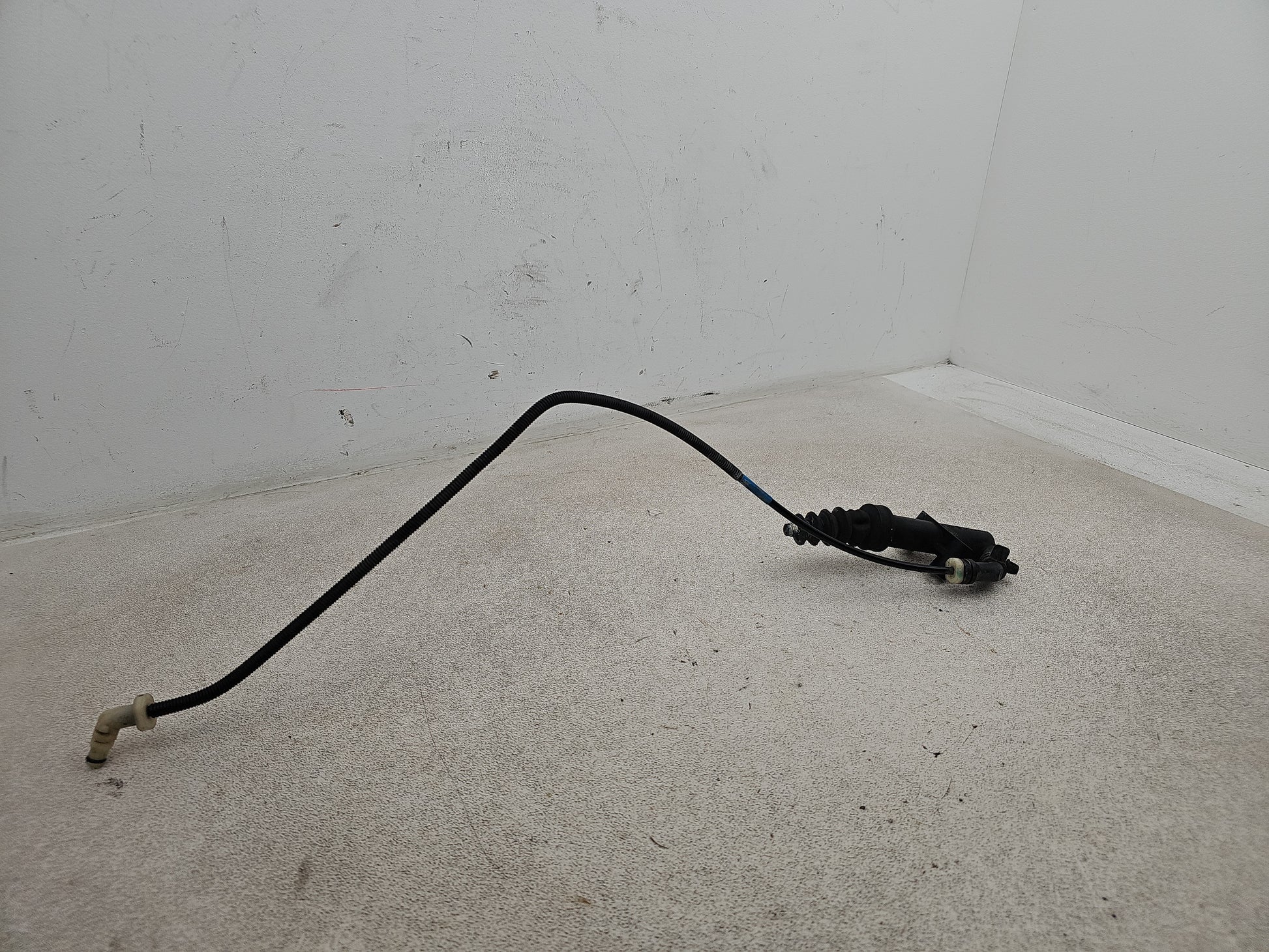 Peugeot 208 Active Clutch Slave Cylinder And Pipe 9683750480 2012-20019