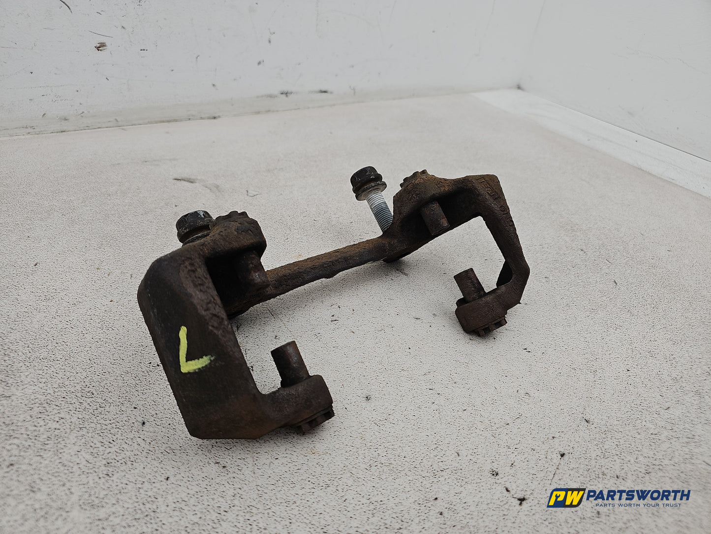 Audi A6 Se Tdi Brake Caliper Front Support Lh Passenger Side 2011-2018 - photo 3