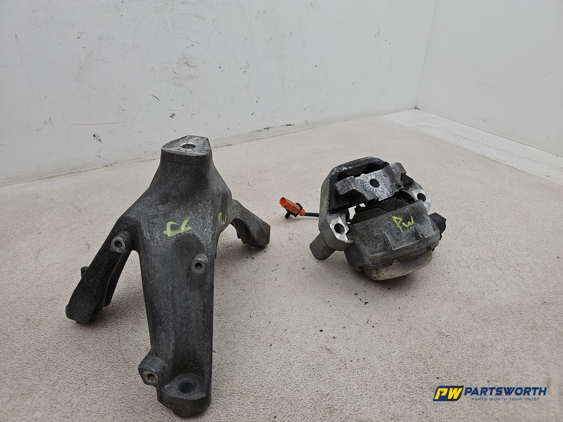 Audi A6 Se Tdi Engine Mounting Rh Driver Side 2011-2018 - photo 3