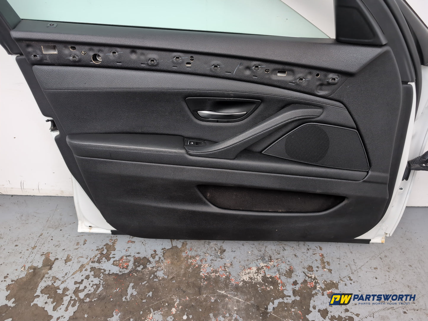 Door Front LH 9