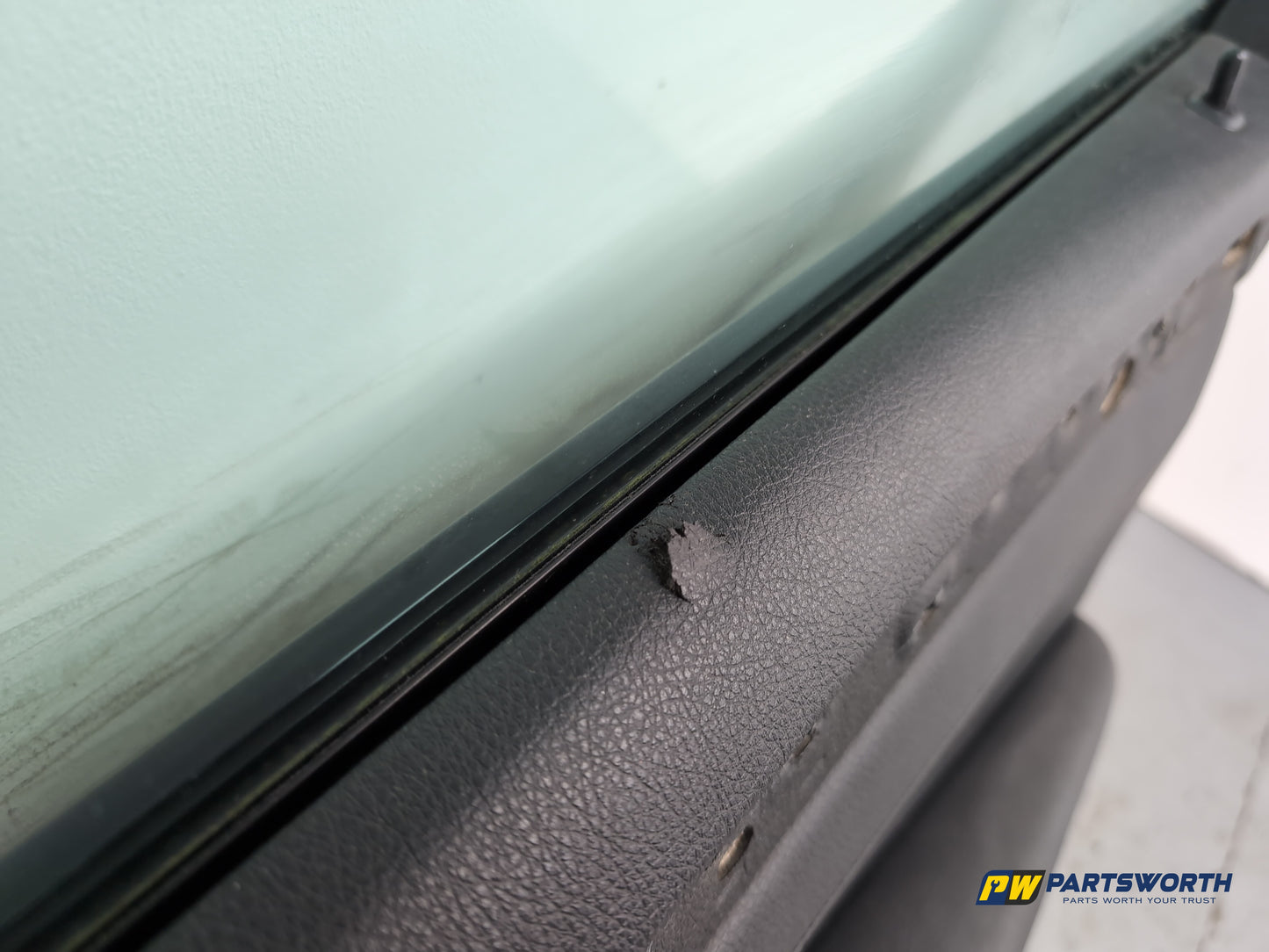 Door Front RH 15