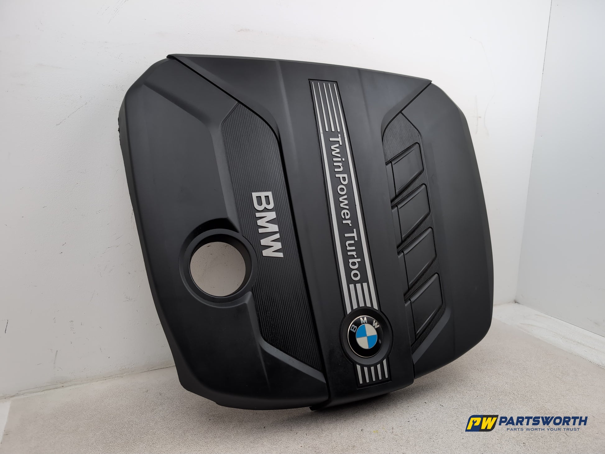 Bmw 520d Se Engine Cover 2.0l Diesel 8510475 2013-2015 - photo 3