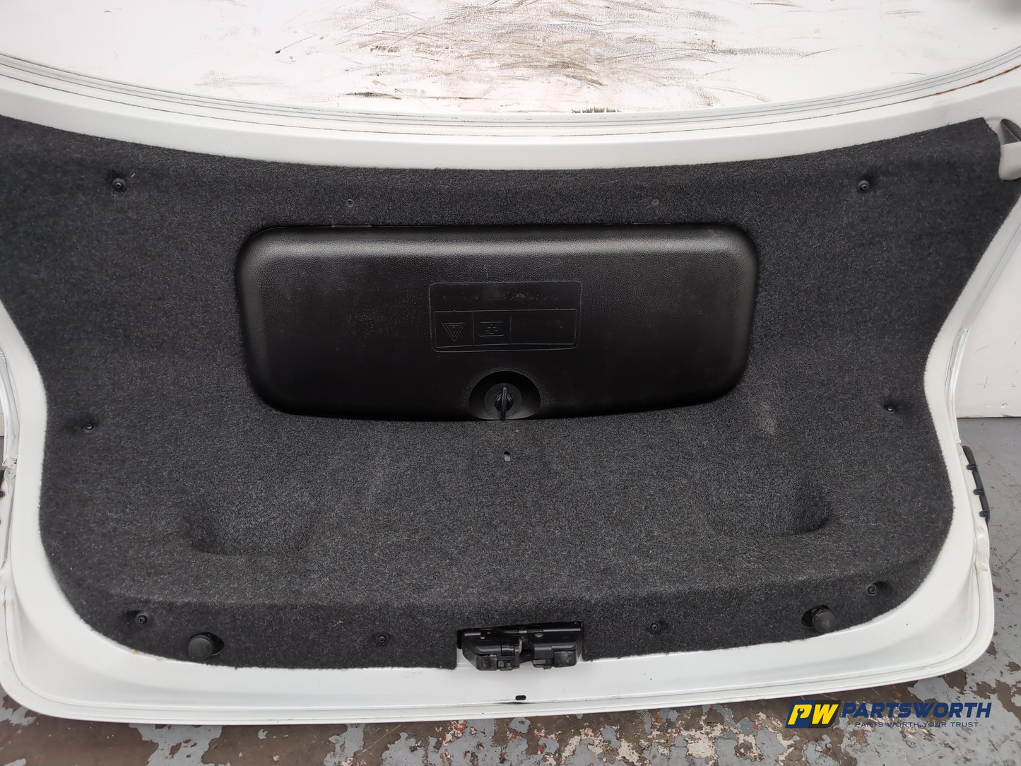 Boot Lid 15