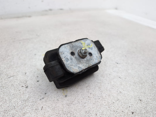 Engine Mounting Bracket 3