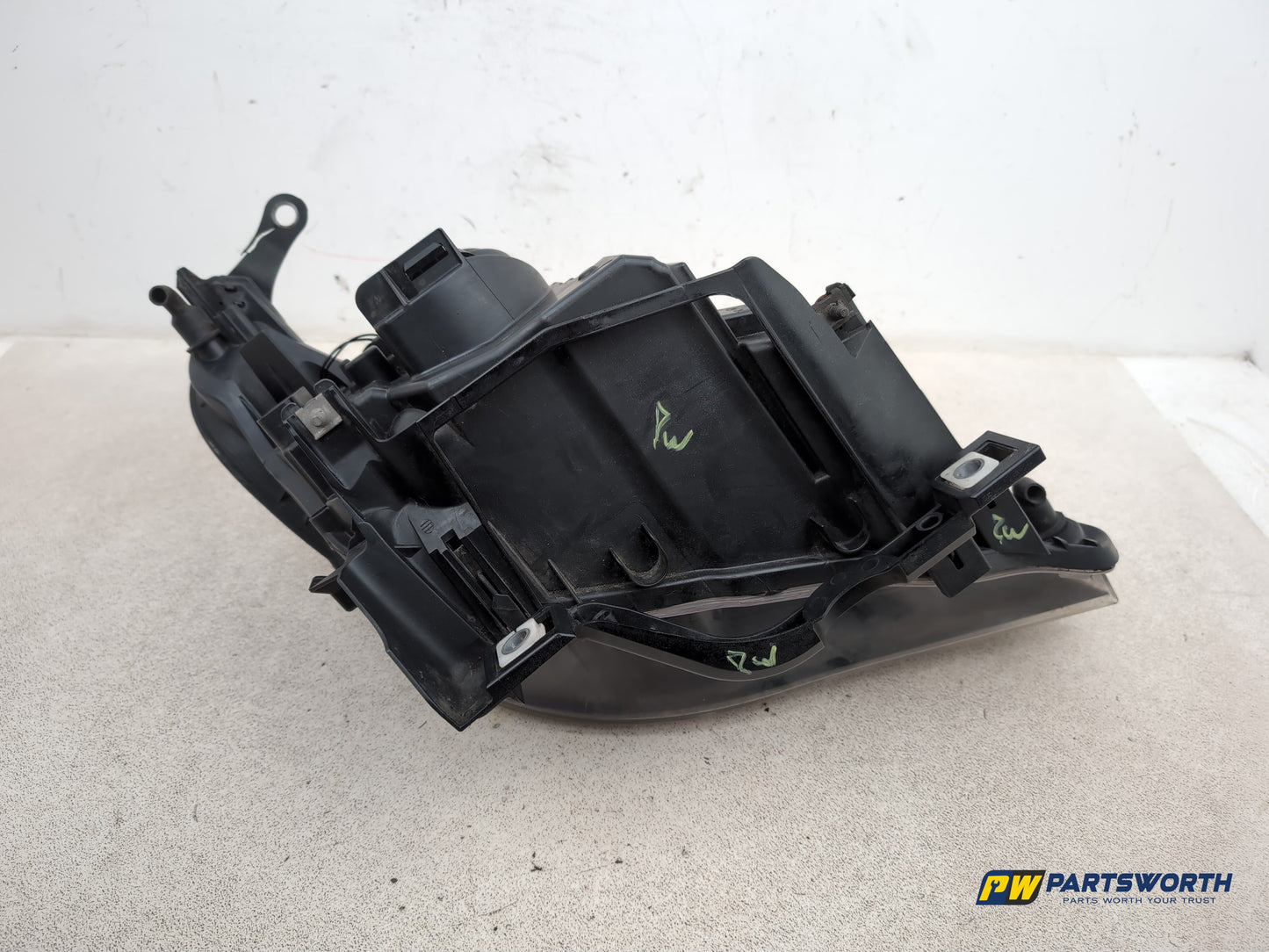 Bmw E60/E61 5 Series Lci N/S Left Headlight 2008 - 7177729 Oem Genuine - photo 9