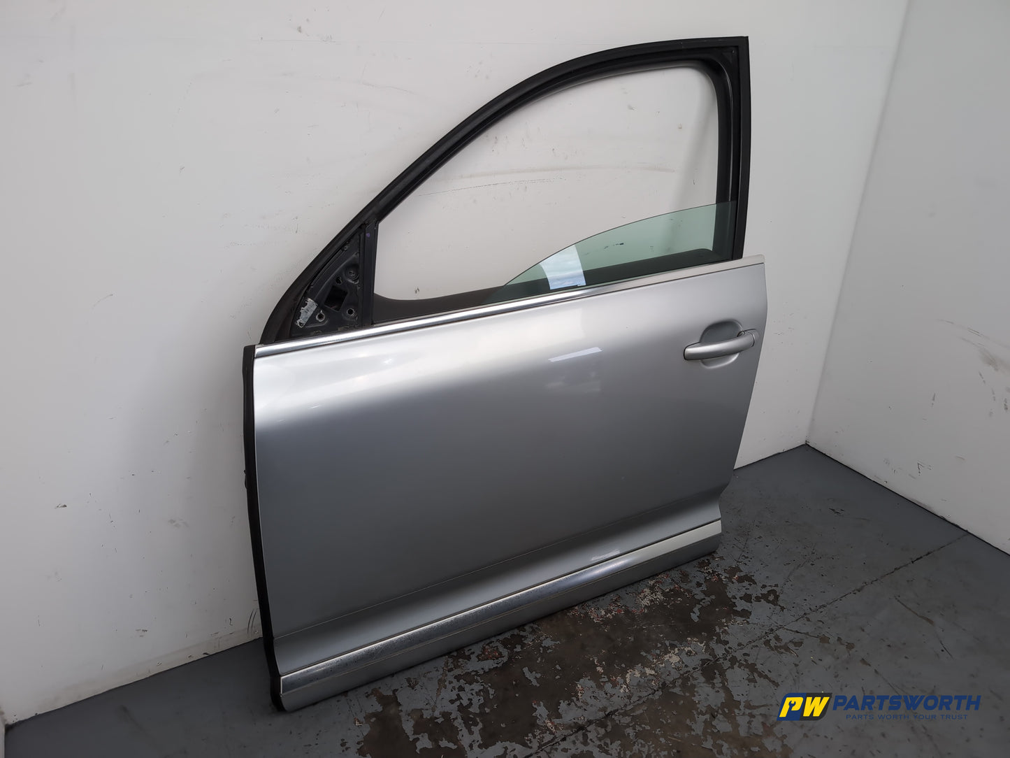 Door Front LH 3