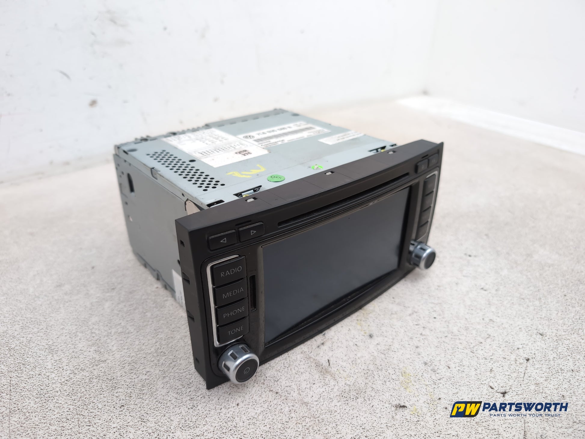 Volkswagen Touareg Altitude V6 Tdi A Radio Module With Display 7l6035680 - photo 3
