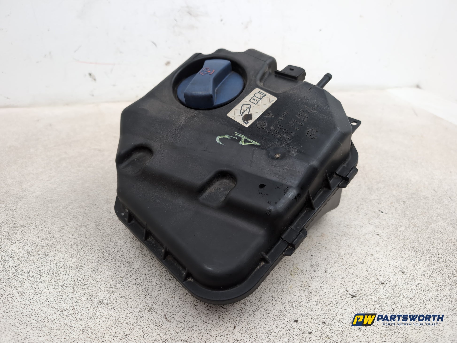 Radiator Expansion Tank 3