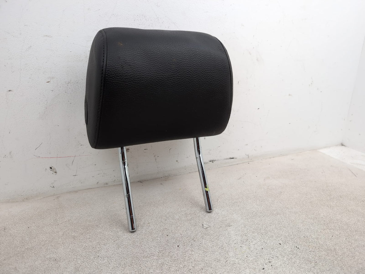 Rear Headrest 3