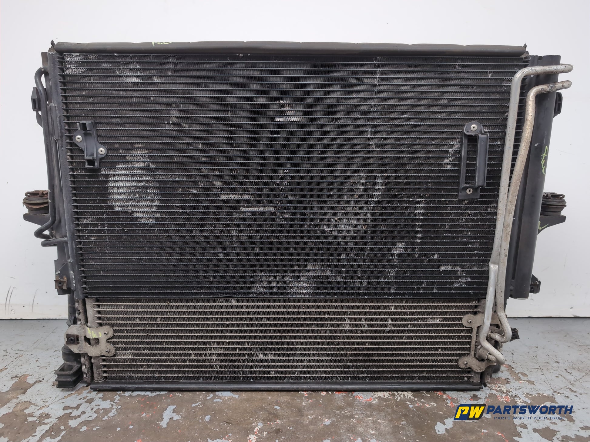 Volkswagen Touareg Altitude V6 Tdi A Radiator 2007-2009 - photo 3