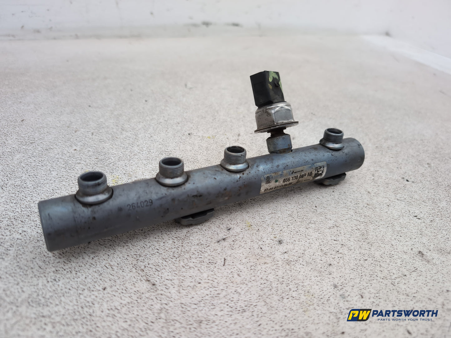 Audi A6 Q7 A8 A Fuel Injector Rail 059130089ab 3.0l Diesel 2005-2009 - photo 3
