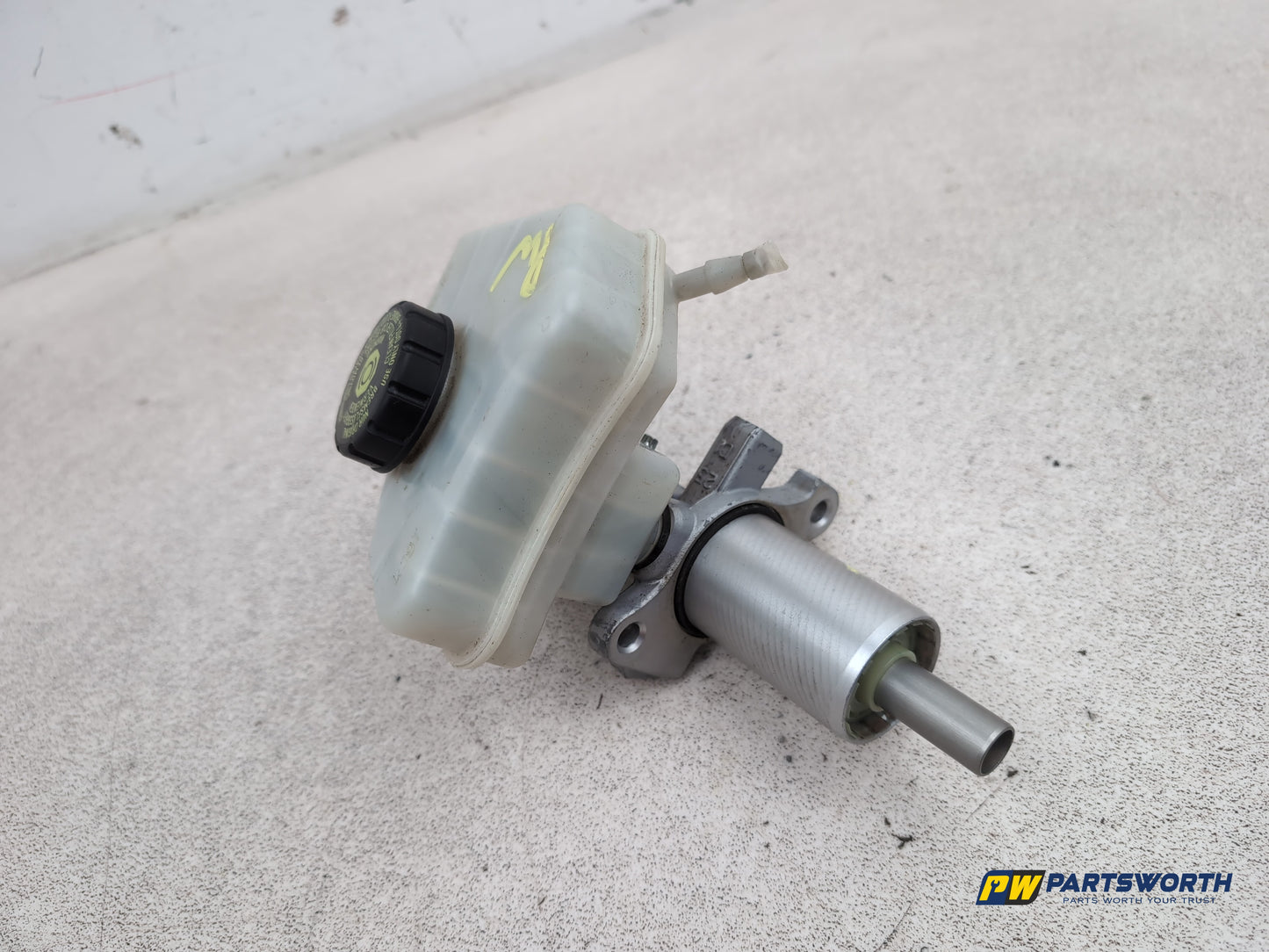 Brake Master Cylinder and Servo 3