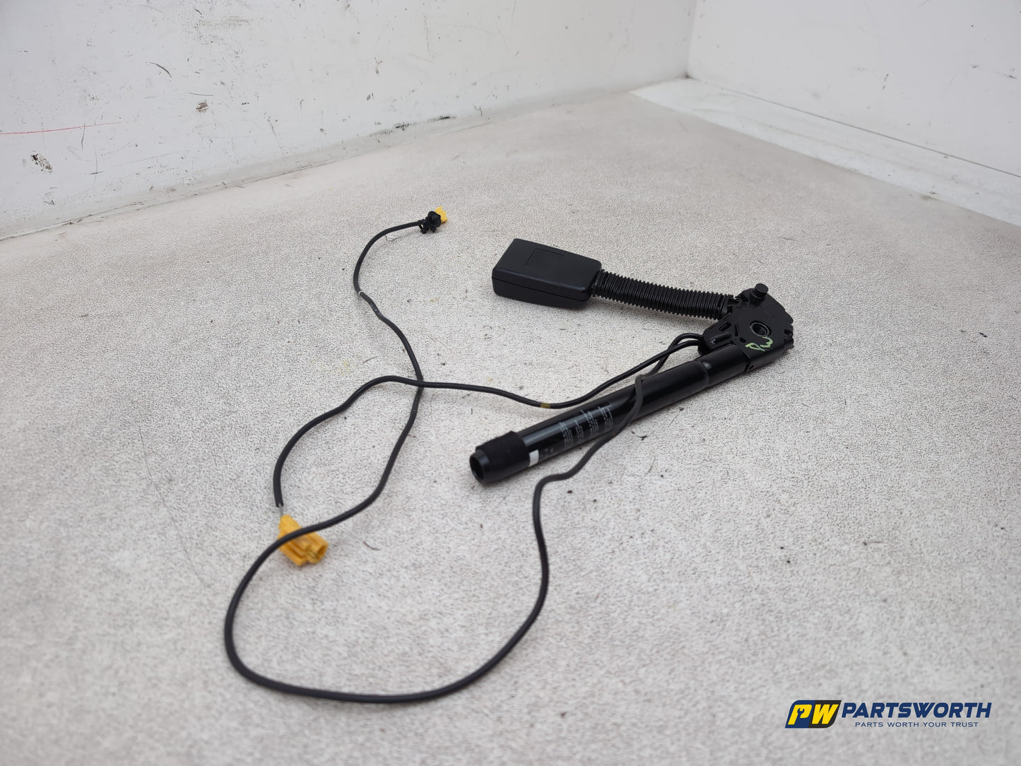 Mercedes Cls 320 Cdi Auto Seat Belt Buckle Front Lh Passenger Side A2118601969 - photo 3