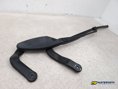 Wiper Front Arm LH 3