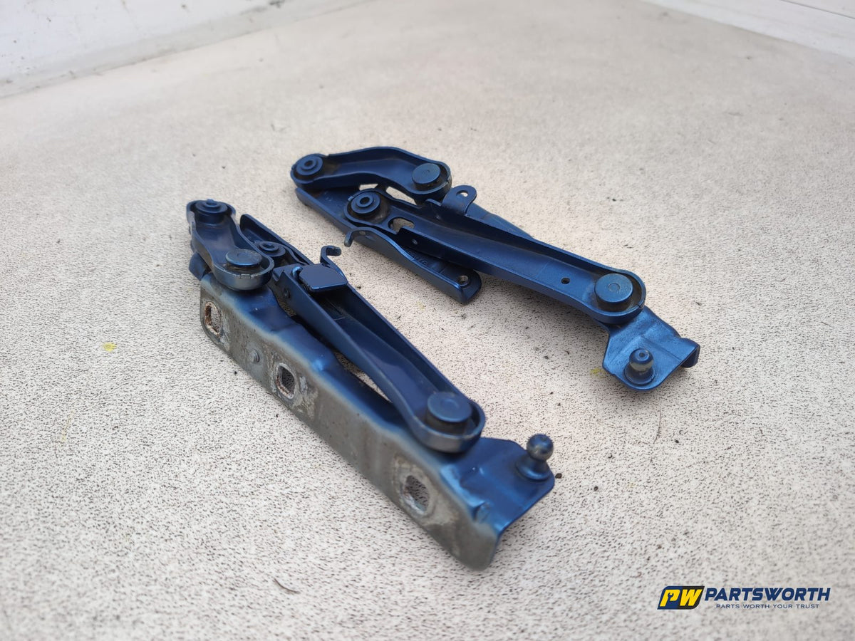 Bonnet Hinges 3