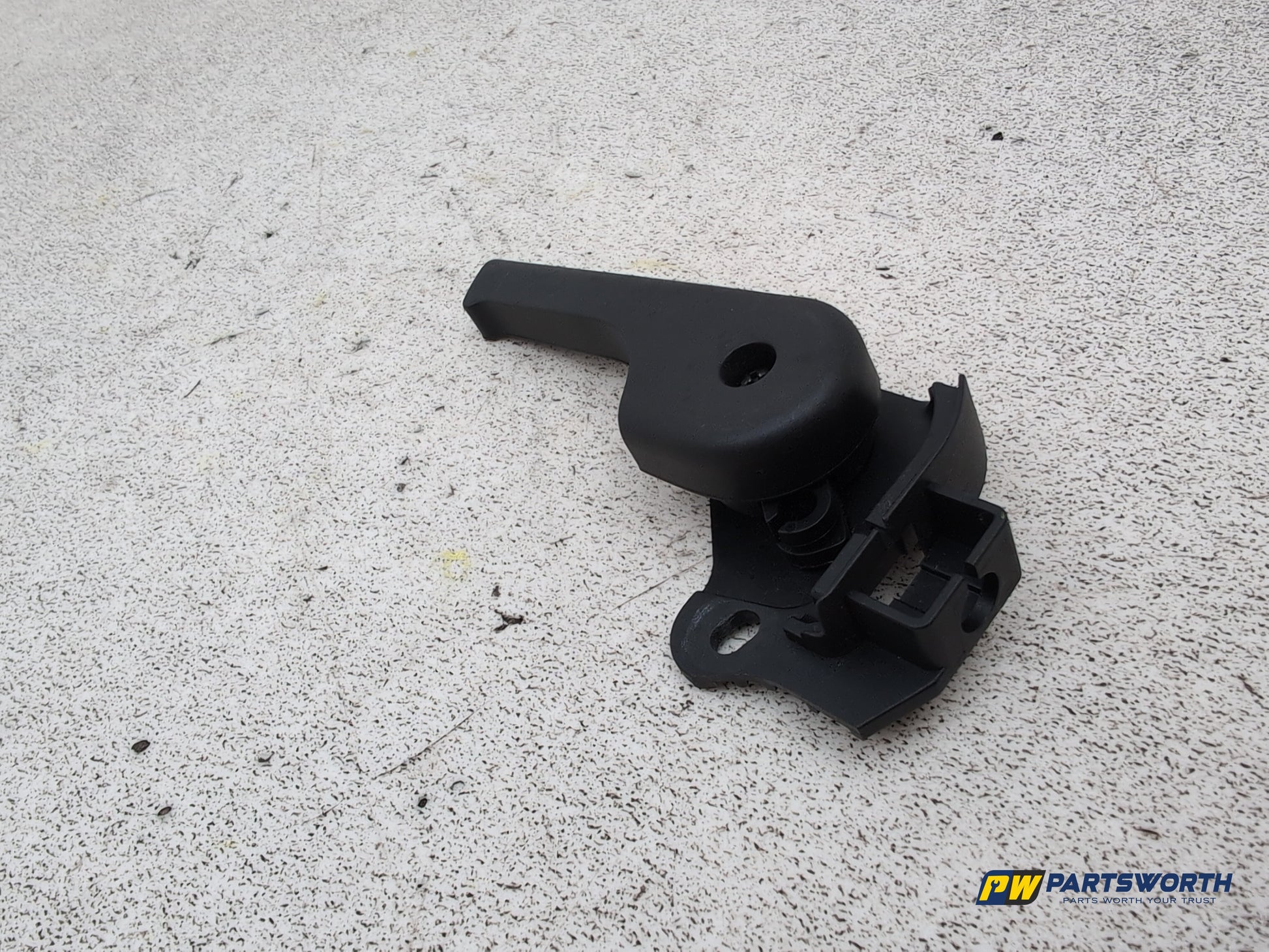 Bonnet Release Handle 3