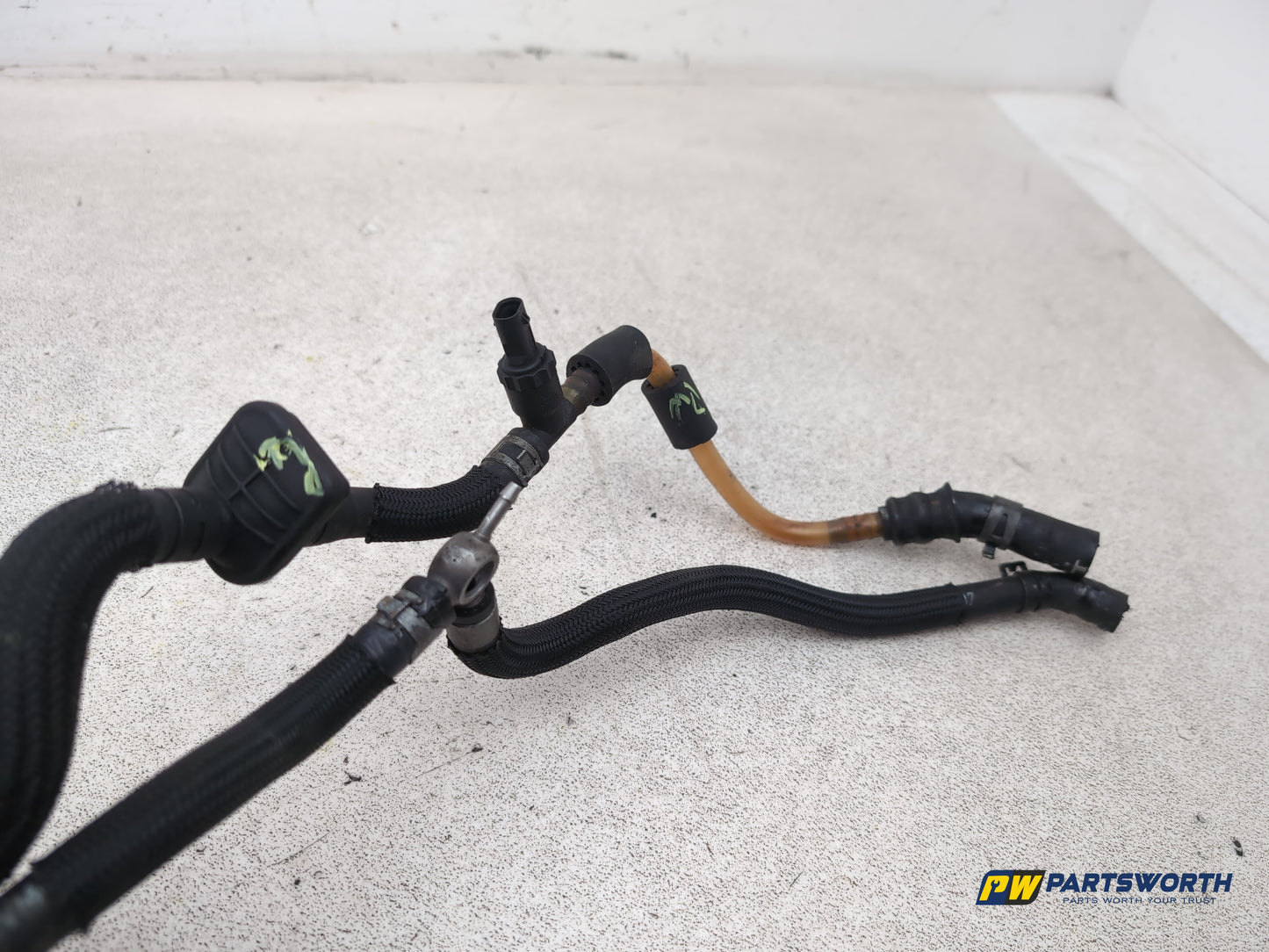 Volkswagen Touareg Altitude V6 Tdi A Fuel Pipe 2007-2009 - photo 3