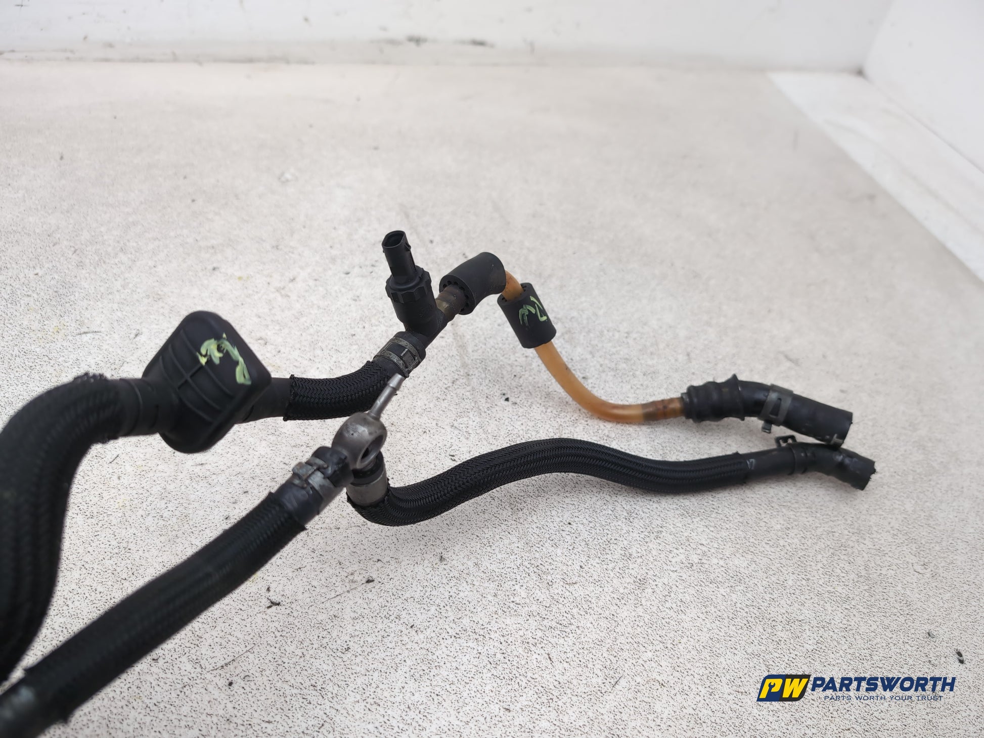 Volkswagen Touareg Altitude V6 Tdi A Fuel Pipe 2007-2009 - photo 3