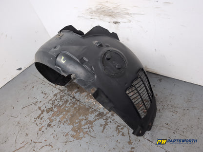 Moulding Wheel Arch Front RH 3