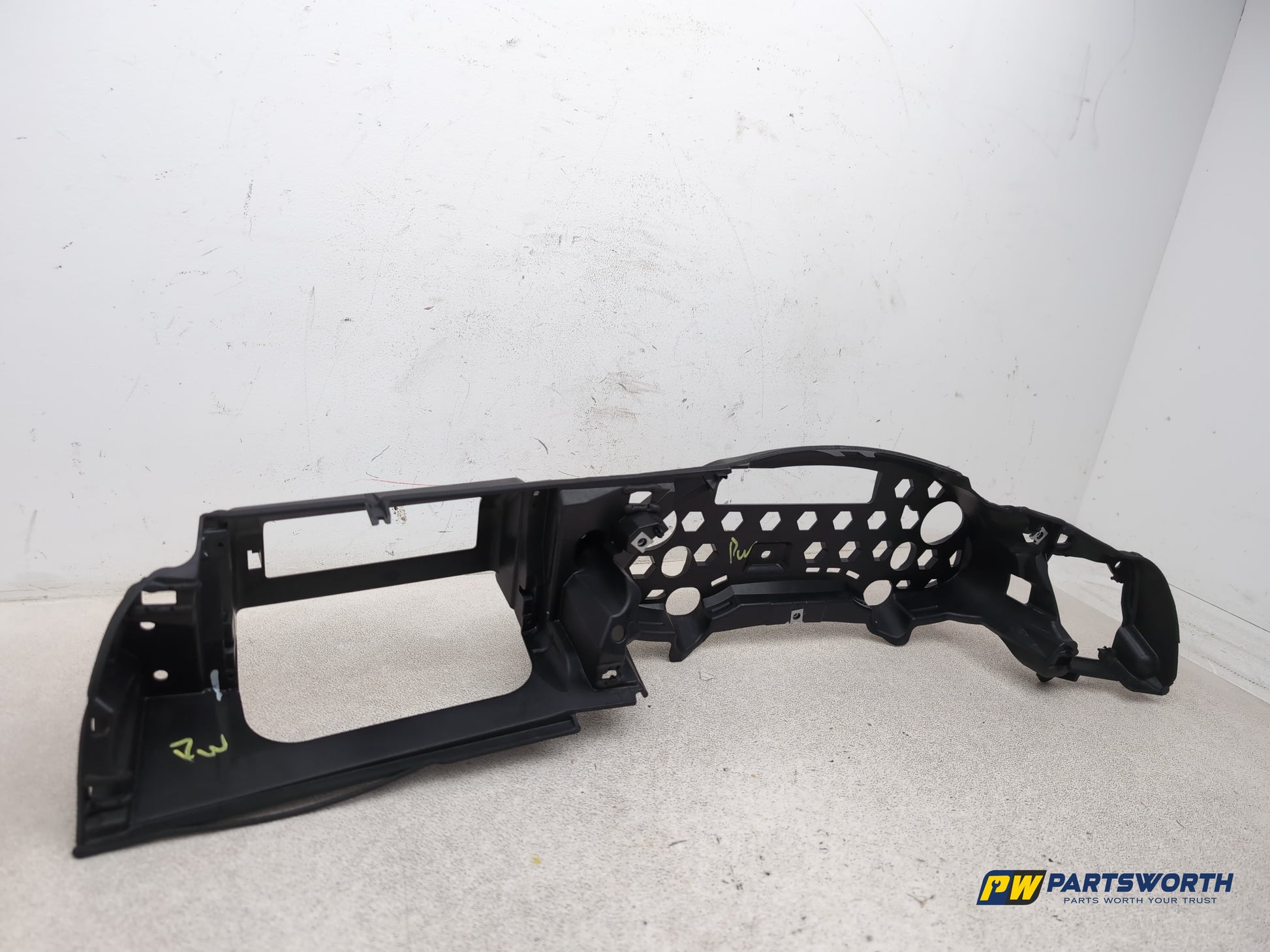 Audi A4 S Line Black Edit Tdi Quat Instrument Cluster Housing Bracket 8k2857736 - photo 3