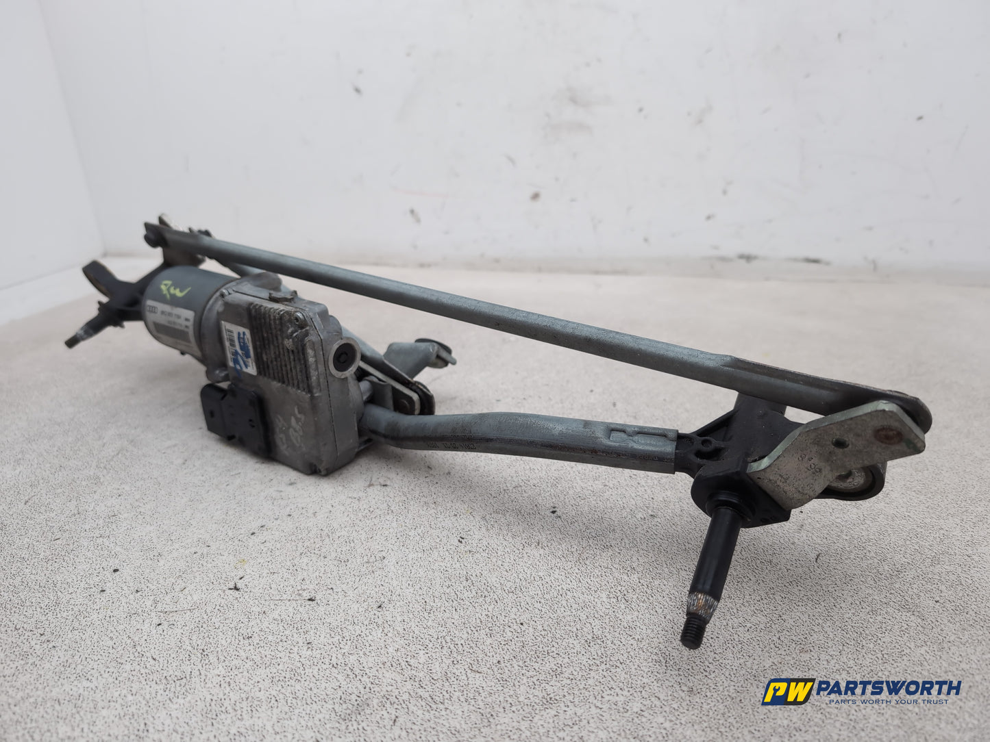 Front Wiper Motor & Mechanism / Linkage 3