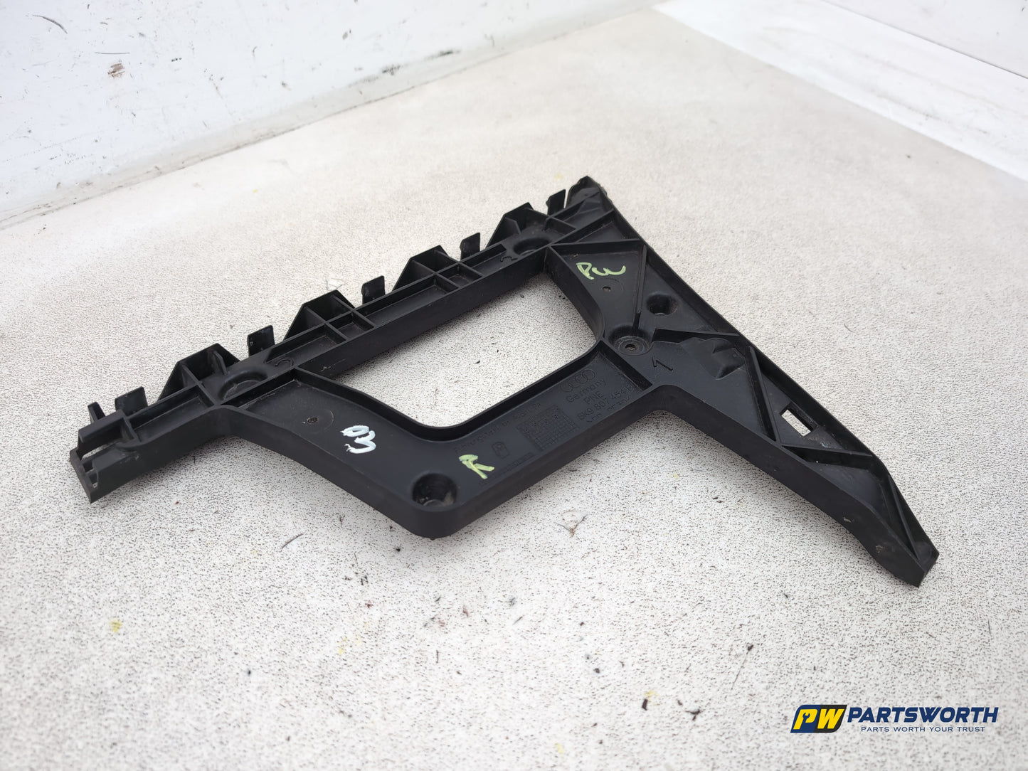 Bumper Rear Bracket RH 3