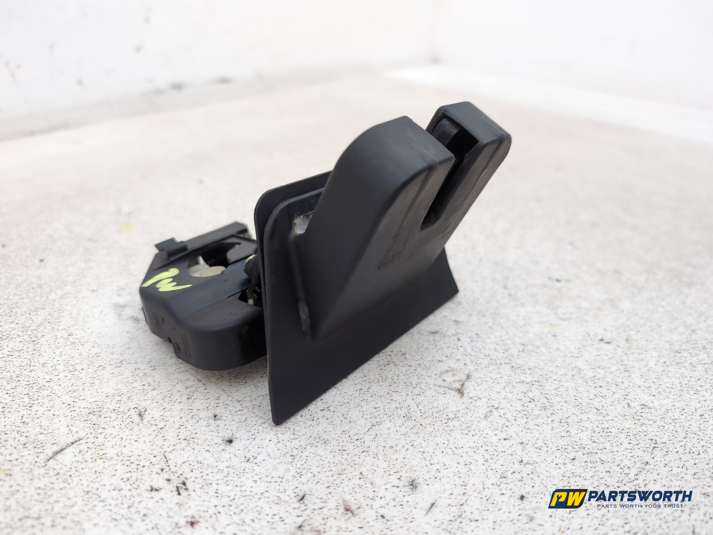 Audi A4 S Line Black Edit Tdi Quat Boot Lid Lock 2012-2015 - photo 3