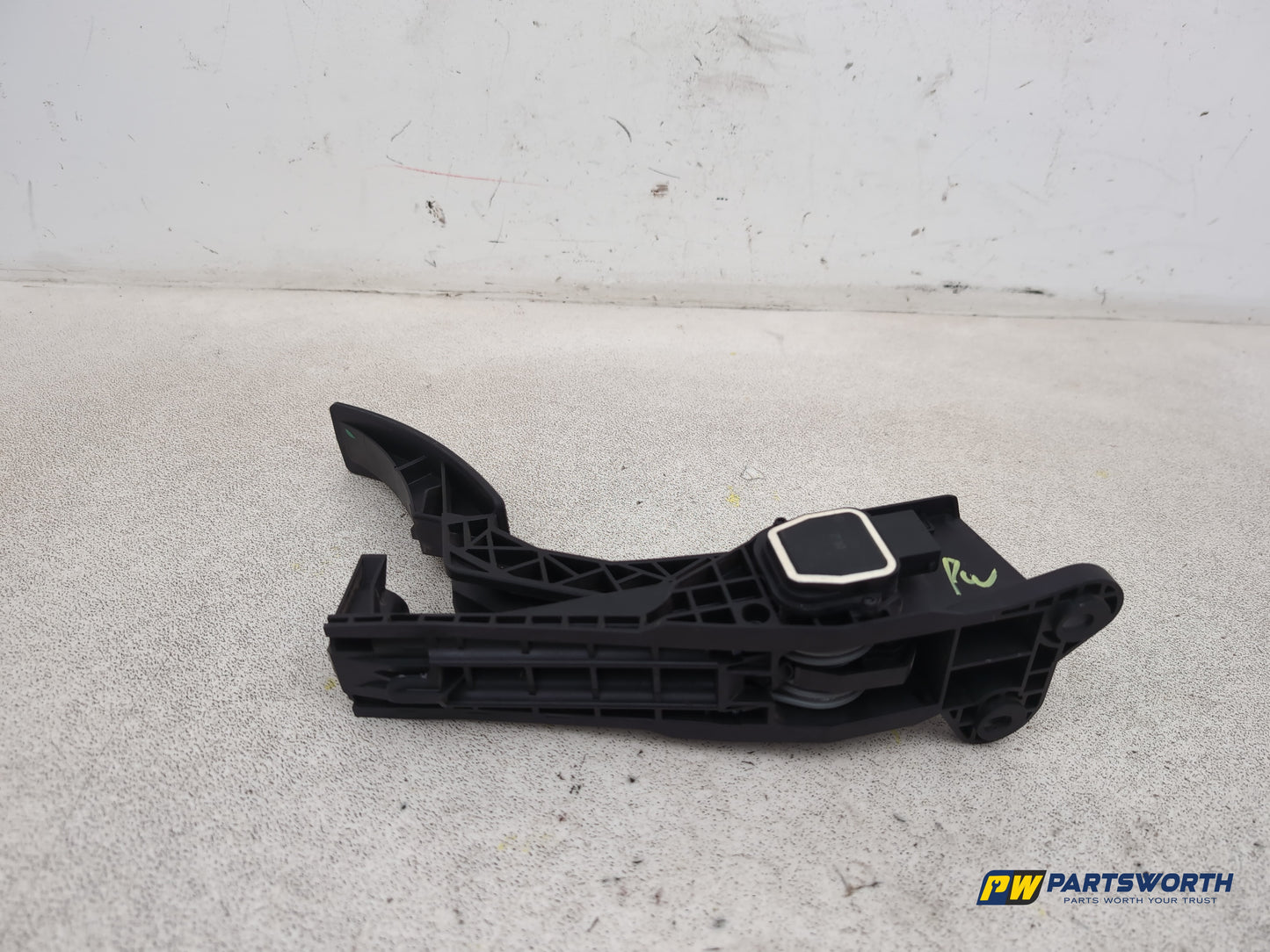 Mercedes-Benz Ml300 Sport Cdi Diesel Accelerator Throttle Pedal A1643000104 - photo 3